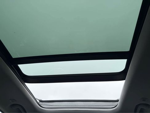 Used 2023 Jeep Grand Cherokee 4WD 4xe image 29