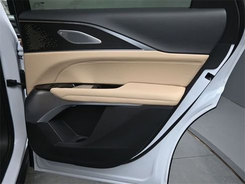 New 2026 Cadillac Lyriq Signature Sport image 16