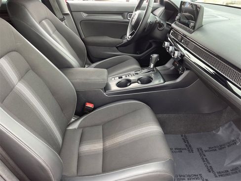 Certified 2023 Honda Civic Sport image 9