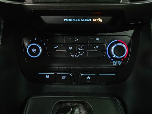 Used 2023 Ford Transit Connect XL image 23