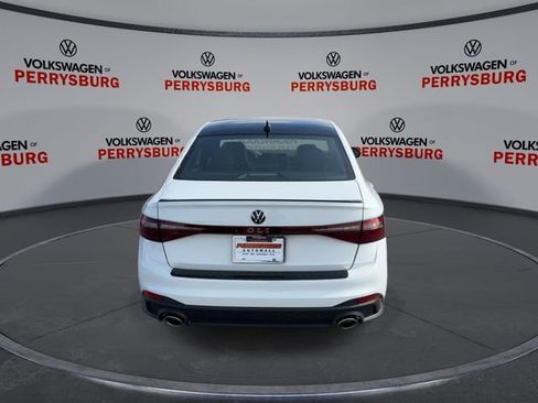 New 2026 Volkswagen Jetta GLI Autobahn FWD image 7