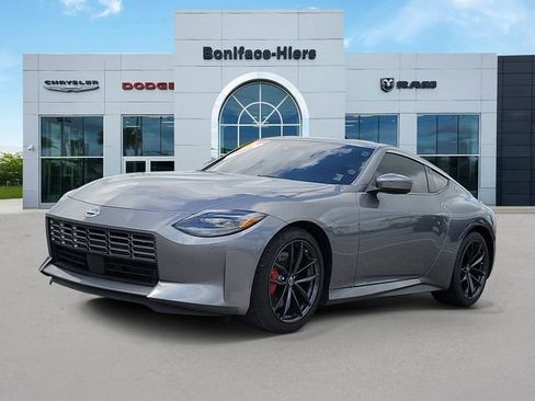 Used 2024 Nissan Z Performance w/ Floor Mat Package RWD image 3