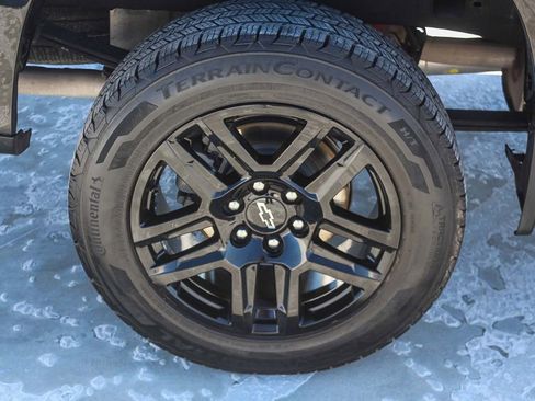 Used 2021 Chevrolet Silverado 1500 Custom Trail Boss w/ Safety Confidence Package image 9