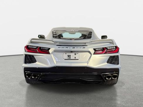 Used 2021 Chevrolet Corvette Stingray Premium Cpe w/ Z51 Performance Package RWD image 4
