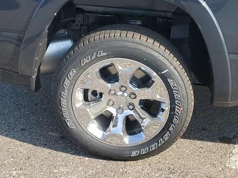 New 2026 RAM 1500 Big Horn AWD/4WD image 10