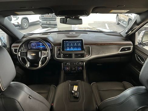 Used 2023 Chevrolet Tahoe Premier AWD/4WD image 21