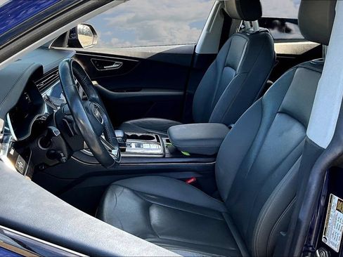 Used 2019 Audi Q8 Prestige AWD/4WD image 21