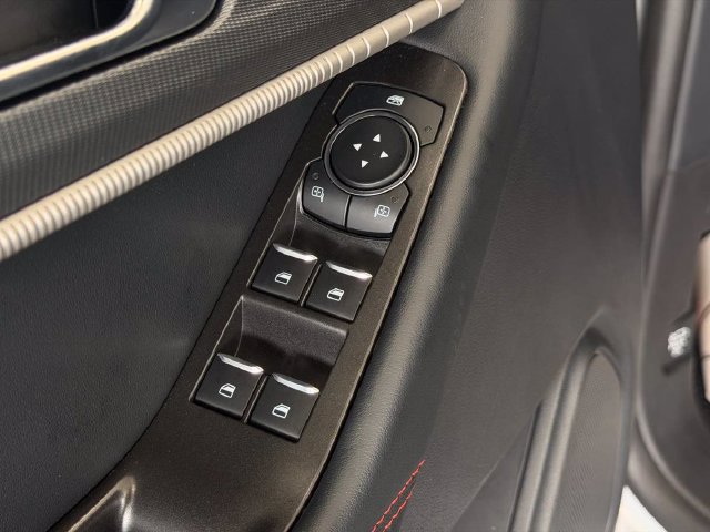 Used 2026 Ford Explorer ST-Line AWD/4WD image 38
