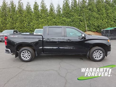 Used 2022 Chevrolet Silverado 1500 LT AWD/4WD image 8