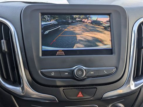 Certified 2021 Chevrolet Equinox LT image 17