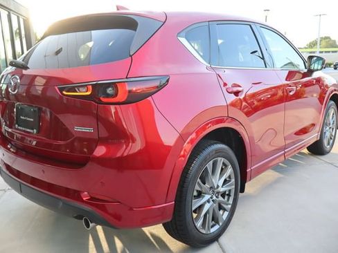Used 2025 MAZDA CX-5 AWD 2.5 S w/ Premium Plus Pkg image 3