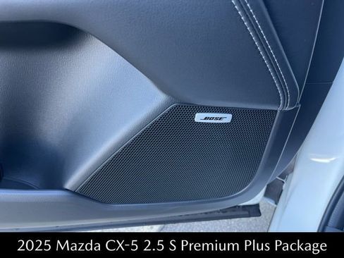 New 2025 MAZDA CX-5 AWD 2.5 S w/ Premium Plus Pkg image 8