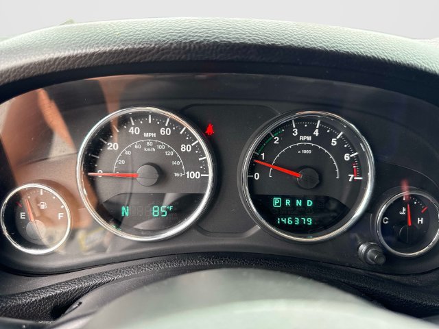 Used 2012 Jeep Wrangler Unlimited Sport AWD/4WD image 27