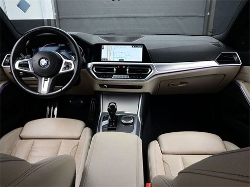 Used 2020 BMW M340i w/ Premium Package image 17