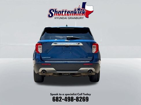 Used 2021 Ford Explorer Limited w/ Equipment Group 301A RWD image 7