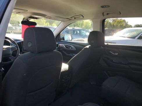 Used 2020 Chevrolet Traverse LT FWD image 8