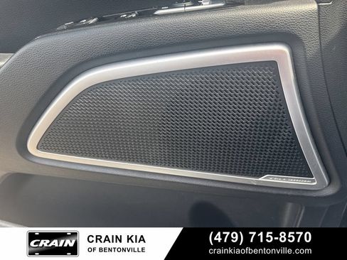 Used 2020 Kia Telluride LX AWD/4WD image 16