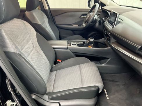 Used 2023 Nissan Rogue SV AWD/4WD image 21