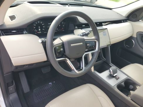 Used 2025 Land Rover Discovery Sport S AWD/4WD image 15