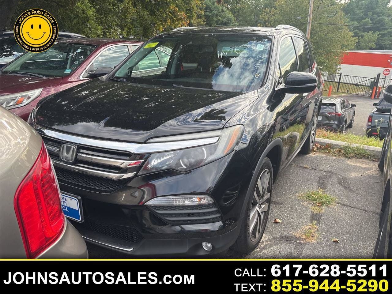 Used 2016 Honda Pilot Touring image 1