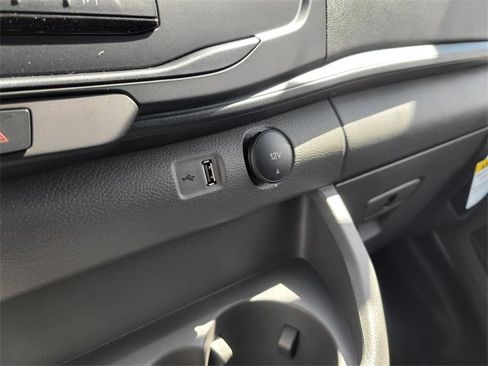 New 2026 Ford Transit 250 148 Medium Roof w/ Load Area Protection Package image 29