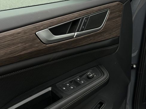 New 2026 Volkswagen Atlas SEL image 19