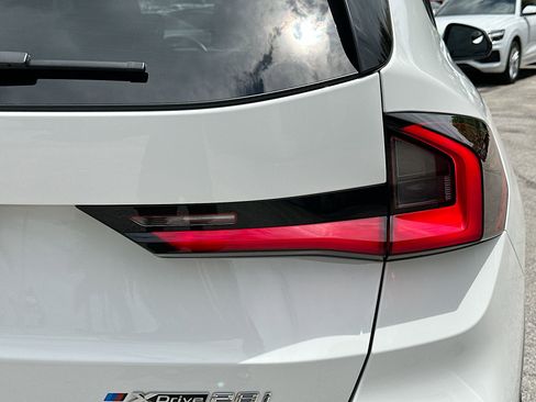 Certified 2025 BMW X1 xDrive28i w/ Convenience Package image 32
