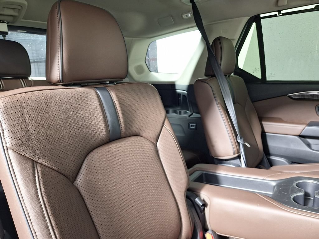 Used 2024 Honda Pilot Elite image 29