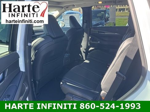 New 2026 INFINITI QX60 Luxe image 6