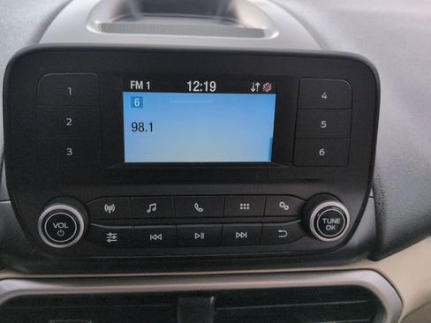 Used 2021 Ford EcoSport S image 14