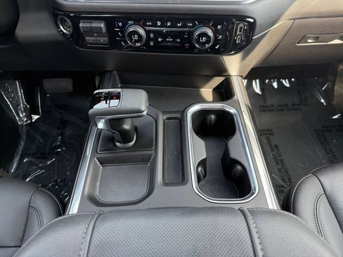Used 2025 Chevrolet Silverado 1500 LTZ w/ Technology Package AWD/4WD image 15