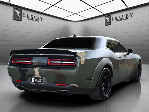 Used 2021 Dodge Challenger SRT Hellcat Redeye image 7