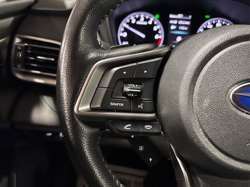 Used 2020 Subaru Outback Limited image 29