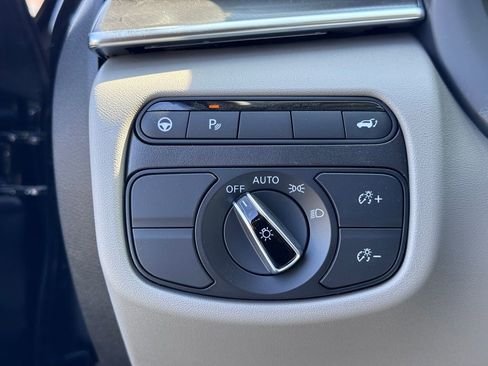 New 2025 INFINITI QX50 Luxe image 14