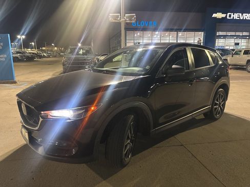 Used 2018 MAZDA CX-5 Touring image 1