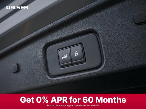 New 2025 Nissan Pathfinder Platinum w/ Black Appearance Package image 9