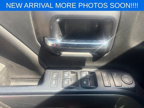 Used 2018 Chevrolet Silverado 1500 LT w/ All Star Edition AWD/4WD image 12