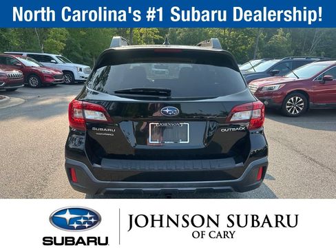 Used 2018 Subaru Outback 2.5i Premium AWD/4WD image 3