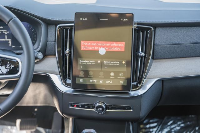 New 2027 Volvo XC90 B6 Plus AWD/4WD image 23