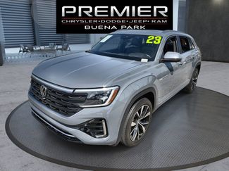 Used 2024 Volkswagen Atlas Cross Sport SEL Premium R-Line video 1