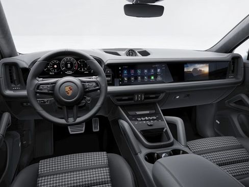 New 2026 Porsche Cayenne GTS image 4