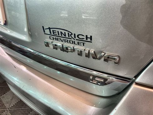 Used 2014 Chevrolet Captiva Sport LT w/ Convenience Package image 21