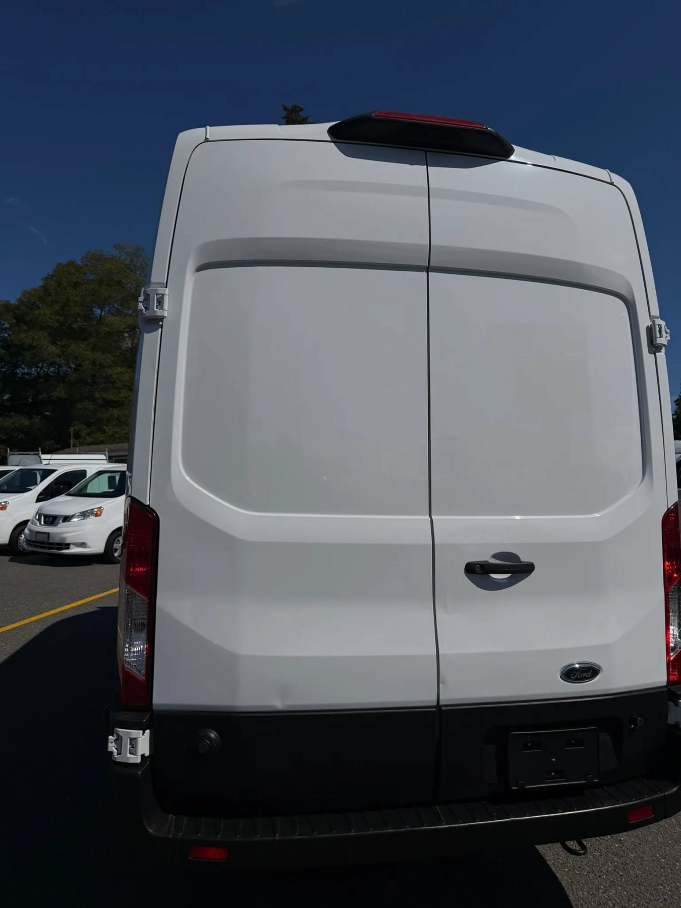 Used 2024 Ford Transit 250 148 High Roof Extended w/ Load Area Protection Package RWD image 15
