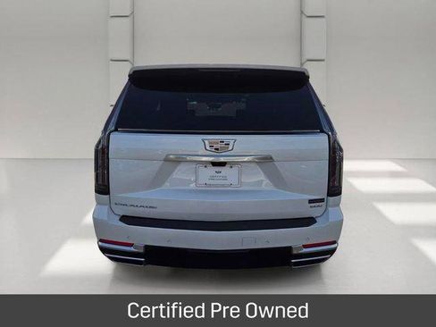 Certified 2025 Cadillac Escalade Premium Luxury Platinum AWD/4WD image 4