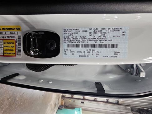 Used 2025 Ford F150 XL image 32