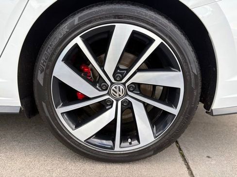 Used 2021 Volkswagen Jetta GLI Autobahn FWD image 10