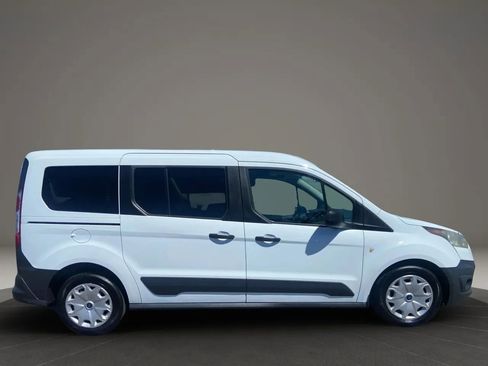 Used 2017 Ford Transit Connect XL image 7