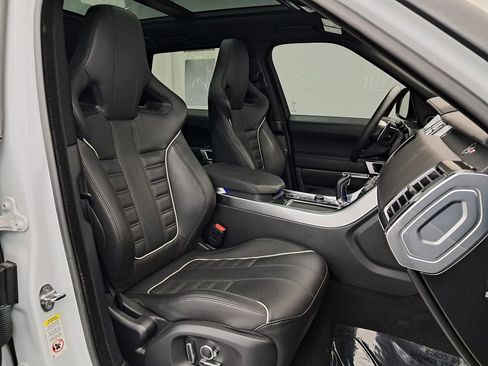 Used 2017 Land Rover Range Rover Sport SVR image 60