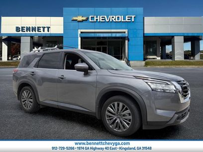 Used 2024 Nissan Pathfinder SL w/ SL Premium Package
