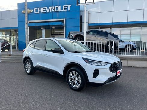 Used 2025 Ford Escape Active image 7